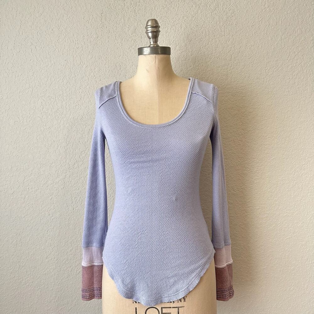WE THE FREE Sunnie Valley Cuff Thermal Top Lavender Scoop Neck Waffle